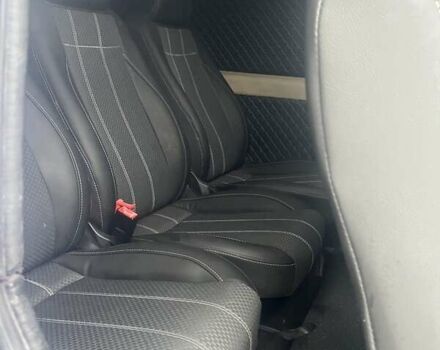 Синий Мерседес Sprinter, объемом двигателя 2.2 л и пробегом 387 тыс. км за 9000 $, фото 3 на Automoto.ua