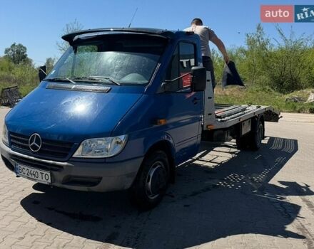 Синий Мерседес Sprinter, объемом двигателя 2.69 л и пробегом 500 тыс. км за 20100 $, фото 4 на Automoto.ua