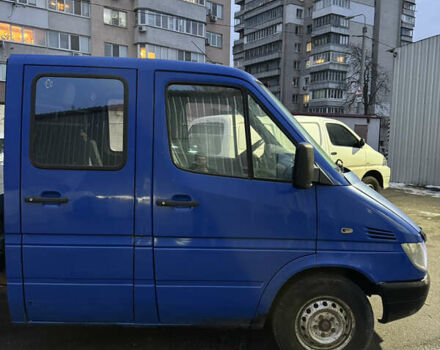 Синий Мерседес Sprinter, объемом двигателя 2.15 л и пробегом 322 тыс. км за 12500 $, фото 7 на Automoto.ua