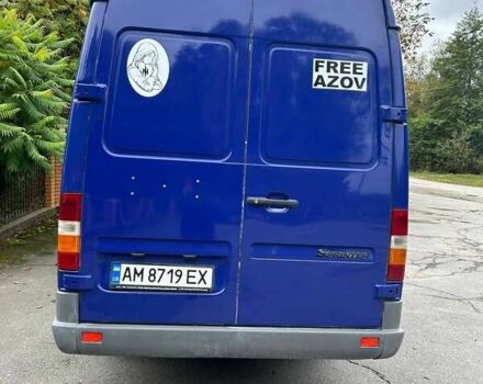 Синій Мерседес Sprinter, об'ємом двигуна 2.7 л та пробігом 590 тис. км за 13000 $, фото 5 на Automoto.ua