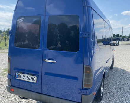 Синий Мерседес Sprinter, объемом двигателя 2.1 л и пробегом 555 тыс. км за 10400 $, фото 2 на Automoto.ua