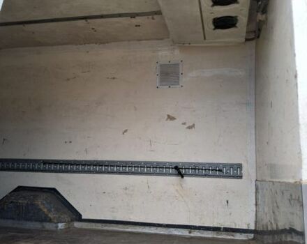 Синий Мерседес Sprinter, объемом двигателя 2.99 л и пробегом 565 тыс. км за 11600 $, фото 3 на Automoto.ua