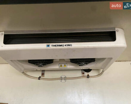 Синий Мерседес Sprinter, объемом двигателя 2.14 л и пробегом 470 тыс. км за 23000 $, фото 14 на Automoto.ua