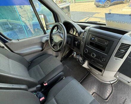Синій Мерседес Sprinter, об'ємом двигуна 2.99 л та пробігом 405 тис. км за 21500 $, фото 24 на Automoto.ua
