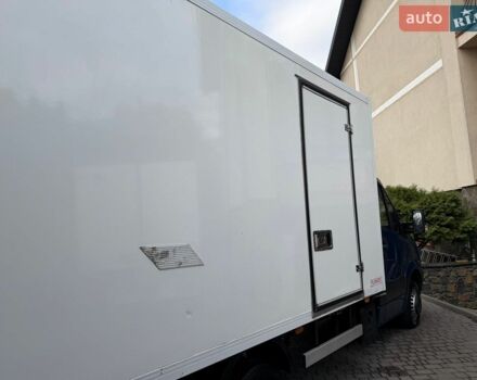 Синій Мерседес Sprinter, об'ємом двигуна 2.2 л та пробігом 272 тис. км за 19200 $, фото 33 на Automoto.ua