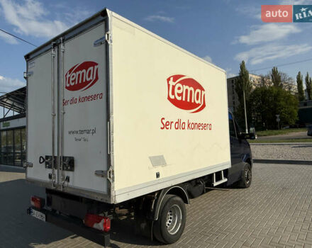Синий Мерседес Sprinter, объемом двигателя 2.99 л и пробегом 405 тыс. км за 19500 $, фото 2 на Automoto.ua