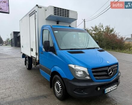Синий Мерседес Sprinter, объемом двигателя 2.14 л и пробегом 540 тыс. км за 15000 $, фото 2 на Automoto.ua