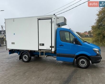 Синий Мерседес Sprinter, объемом двигателя 2.14 л и пробегом 540 тыс. км за 15000 $, фото 4 на Automoto.ua
