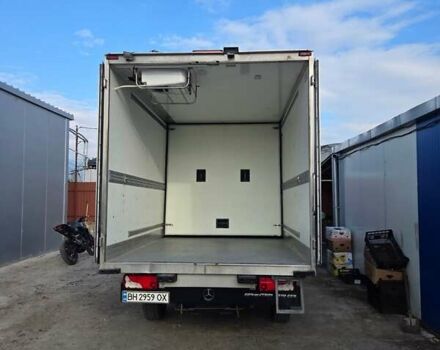 Синий Мерседес Sprinter, объемом двигателя 3 л и пробегом 377 тыс. км за 29999 $, фото 8 на Automoto.ua