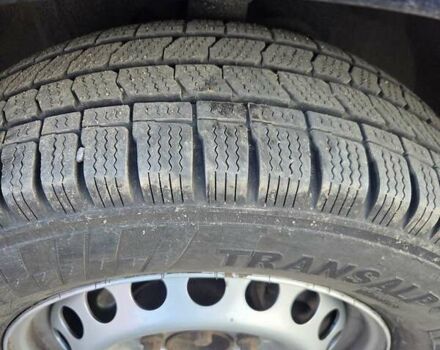 Синий Мерседес Sprinter, объемом двигателя 3 л и пробегом 377 тыс. км за 29999 $, фото 5 на Automoto.ua