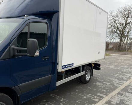 Синий Мерседес Sprinter, объемом двигателя 2.99 л и пробегом 173 тыс. км за 49500 $, фото 5 на Automoto.ua