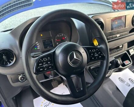 Синий Мерседес Sprinter, объемом двигателя 2.2 л и пробегом 150 тыс. км за 34800 $, фото 39 на Automoto.ua