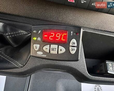 Синий Мерседес Sprinter, объемом двигателя 2.2 л и пробегом 150 тыс. км за 34800 $, фото 35 на Automoto.ua