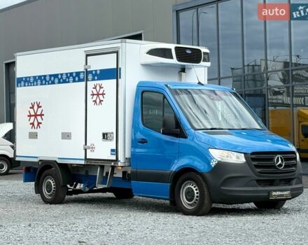 Синий Мерседес Sprinter, объемом двигателя 2.2 л и пробегом 168 тыс. км за 26900 $, фото 5 на Automoto.ua