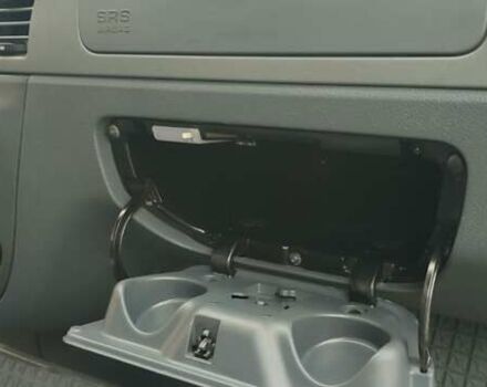 Синій Мерседес Sprinter, об'ємом двигуна 2.7 л та пробігом 264 тис. км за 27700 $, фото 31 на Automoto.ua