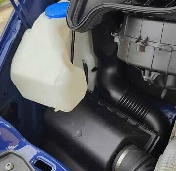 Синий Мерседес Sprinter, объемом двигателя 2.7 л и пробегом 264 тыс. км за 27200 $, фото 64 на Automoto.ua