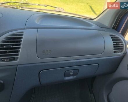Синій Мерседес Sprinter, об'ємом двигуна 2.7 л та пробігом 264 тис. км за 27500 $, фото 48 на Automoto.ua