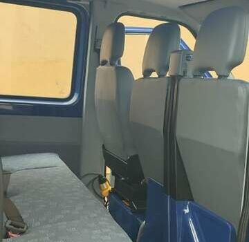 Синий Мерседес Sprinter, объемом двигателя 2.7 л и пробегом 264 тыс. км за 27600 $, фото 35 на Automoto.ua