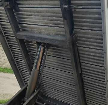 Синий Мерседес Sprinter, объемом двигателя 2.7 л и пробегом 264 тыс. км за 27200 $, фото 49 на Automoto.ua