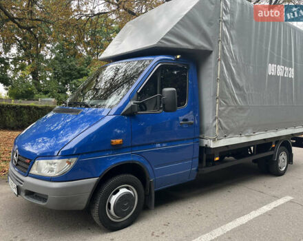 Синий Мерседес Sprinter, объемом двигателя 2.15 л и пробегом 400 тыс. км за 16300 $, фото 3 на Automoto.ua