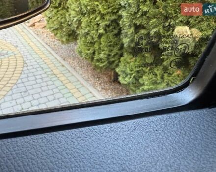 Синий Мерседес Sprinter, объемом двигателя 2.2 л и пробегом 274 тыс. км за 21950 $, фото 68 на Automoto.ua