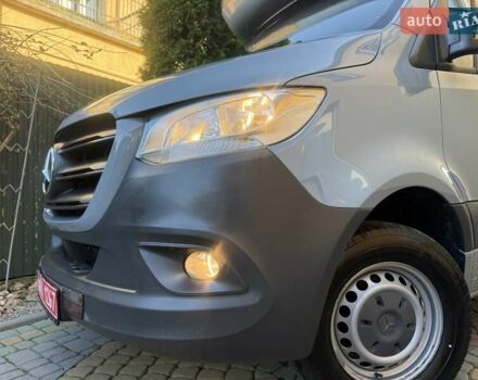 Синий Мерседес Sprinter, объемом двигателя 2.2 л и пробегом 274 тыс. км за 21950 $, фото 10 на Automoto.ua