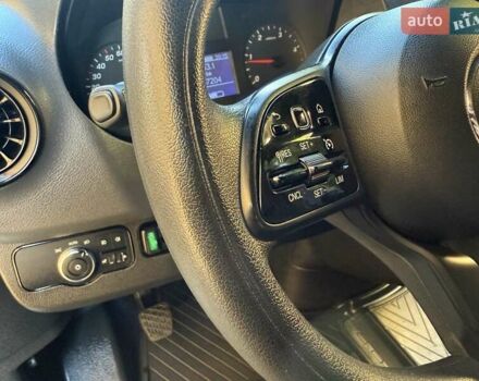 Синий Мерседес Sprinter, объемом двигателя 2.2 л и пробегом 274 тыс. км за 21950 $, фото 59 на Automoto.ua