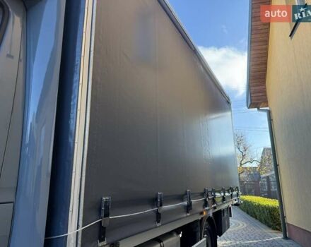 Синий Мерседес Sprinter, объемом двигателя 2.2 л и пробегом 274 тыс. км за 21950 $, фото 12 на Automoto.ua