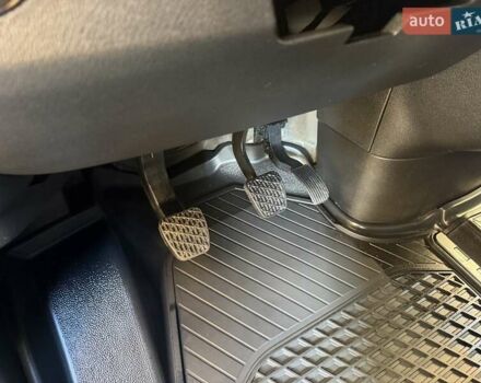 Синий Мерседес Sprinter, объемом двигателя 2.2 л и пробегом 274 тыс. км за 21950 $, фото 52 на Automoto.ua