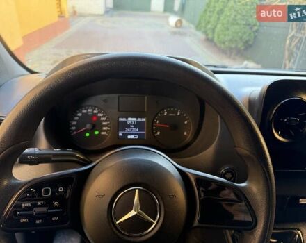 Синий Мерседес Sprinter, объемом двигателя 2.2 л и пробегом 274 тыс. км за 21950 $, фото 54 на Automoto.ua