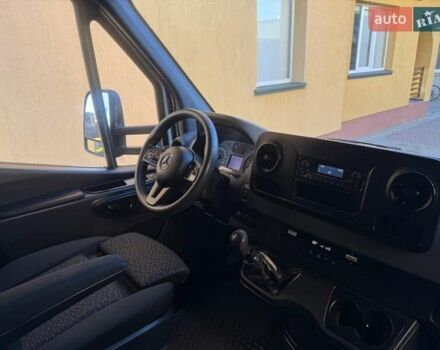Синий Мерседес Sprinter, объемом двигателя 2.2 л и пробегом 274 тыс. км за 21950 $, фото 73 на Automoto.ua