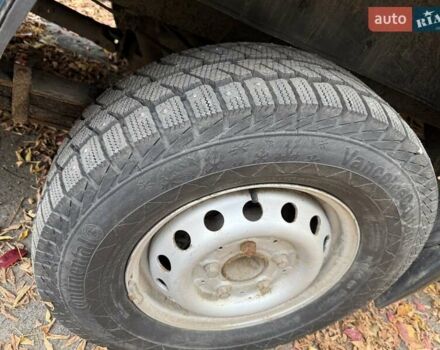 Мерседес Sprinter 1998 в Харькове на Automoto.ua Синий Мерседес Sprinter, объемом двигателя 2.87 л и пробегом 500 тыс. км за 9600 $, фото 7 на Automoto.ua