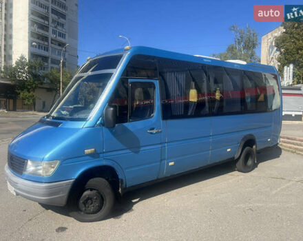 Мерседес Sprinter 1999 в Харькове на Automoto.ua Синий Мерседес Sprinter, объемом двигателя 2.87 л и пробегом 869 тыс. км за 18000 $, фото 9 на Automoto.ua