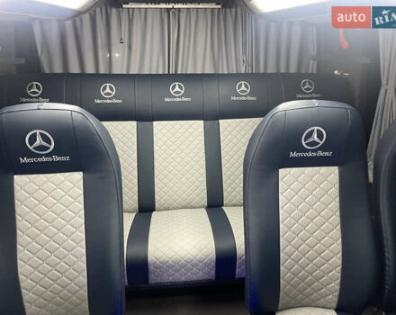 Синий Мерседес Sprinter, объемом двигателя 2.69 л и пробегом 560 тыс. км за 35000 $, фото 14 на Automoto.ua