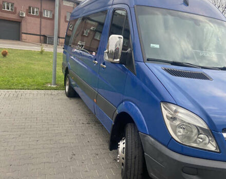 Синий Мерседес Sprinter, объемом двигателя 2.15 л и пробегом 400 тыс. км за 21000 $, фото 1 на Automoto.ua