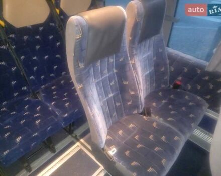 Синий Мерседес Sprinter, объемом двигателя 2.14 л и пробегом 360 тыс. км за 29999 $, фото 28 на Automoto.ua