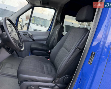 Синій Мерседес Sprinter, об'ємом двигуна 2.14 л та пробігом 261 тис. км за 25800 $, фото 5 на Automoto.ua