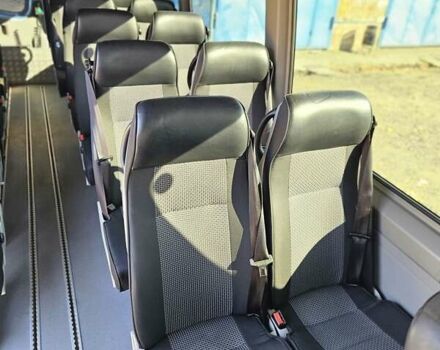 Синий Мерседес Sprinter, объемом двигателя 2.2 л и пробегом 569 тыс. км за 27950 $, фото 36 на Automoto.ua