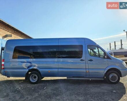Синий Мерседес Sprinter, объемом двигателя 2.2 л и пробегом 569 тыс. км за 27950 $, фото 4 на Automoto.ua
