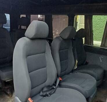 Синій Мерседес Sprinter, об'ємом двигуна 2.2 л та пробігом 500 тис. км за 5900 $, фото 17 на Automoto.ua