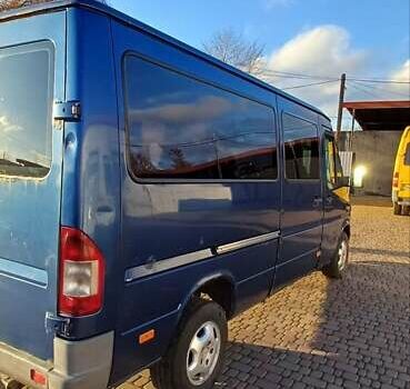 Синій Мерседес Sprinter, об'ємом двигуна 2.2 л та пробігом 500 тис. км за 5900 $, фото 5 на Automoto.ua