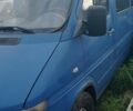 Синий Мерседес Sprinter, объемом двигателя 2.15 л и пробегом 402 тыс. км за 10000 $, фото 1 на Automoto.ua