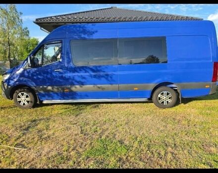 Синий Мерседес Sprinter, объемом двигателя 2.14 л и пробегом 680 тыс. км за 28000 $, фото 1 на Automoto.ua