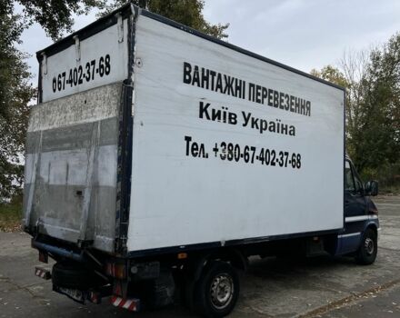 Синий Мерседес Sprinter, объемом двигателя 2.9 л и пробегом 990 тыс. км за 10000 $, фото 3 на Automoto.ua