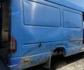 Синий Мерседес Sprinter, объемом двигателя 2.1 л и пробегом 300 тыс. км за 1100 $, фото 2 на Automoto.ua