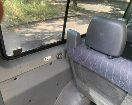 Синий Мерседес Sprinter, объемом двигателя 2.2 л и пробегом 400 тыс. км за 10300 $, фото 4 на Automoto.ua