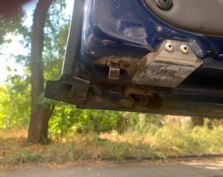 Синий Мерседес Sprinter, объемом двигателя 2.2 л и пробегом 400 тыс. км за 10300 $, фото 5 на Automoto.ua