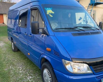 Синий Мерседес Sprinter, объемом двигателя 0.22 л и пробегом 100 тыс. км за 12500 $, фото 2 на Automoto.ua