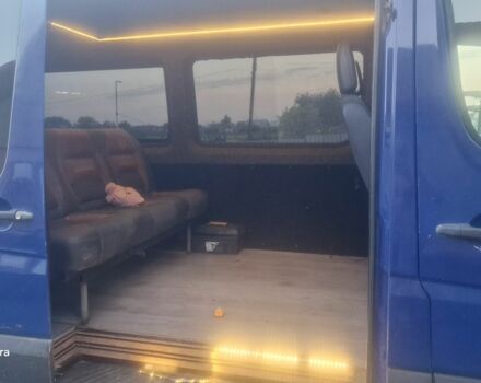 Синий Мерседес Sprinter, объемом двигателя 2.1 л и пробегом 506 тыс. км за 9450 $, фото 4 на Automoto.ua