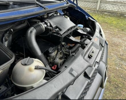 Синий Мерседес Sprinter, объемом двигателя 0.22 л и пробегом 456 тыс. км за 11500 $, фото 5 на Automoto.ua